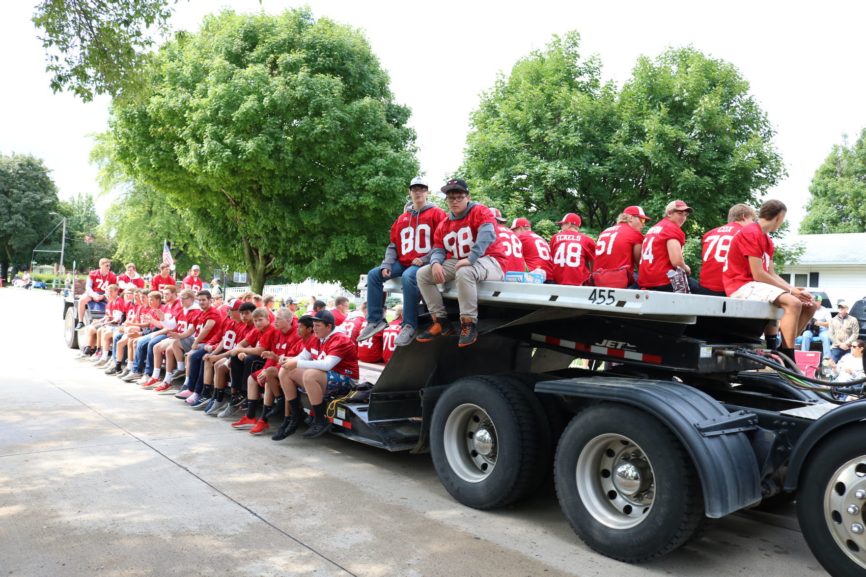 Parade 27